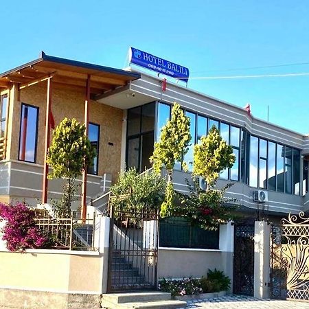 Hotel Balili فلورا المظهر الخارجي الصورة